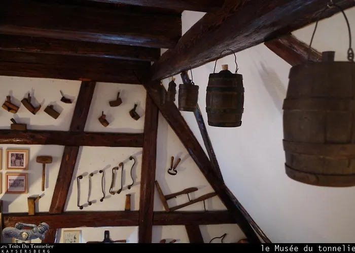 Apartment Les Toits Du Tonnelier - 64 M2 - Situation Plein Centre Medieval - Sauna - 2 Garages *